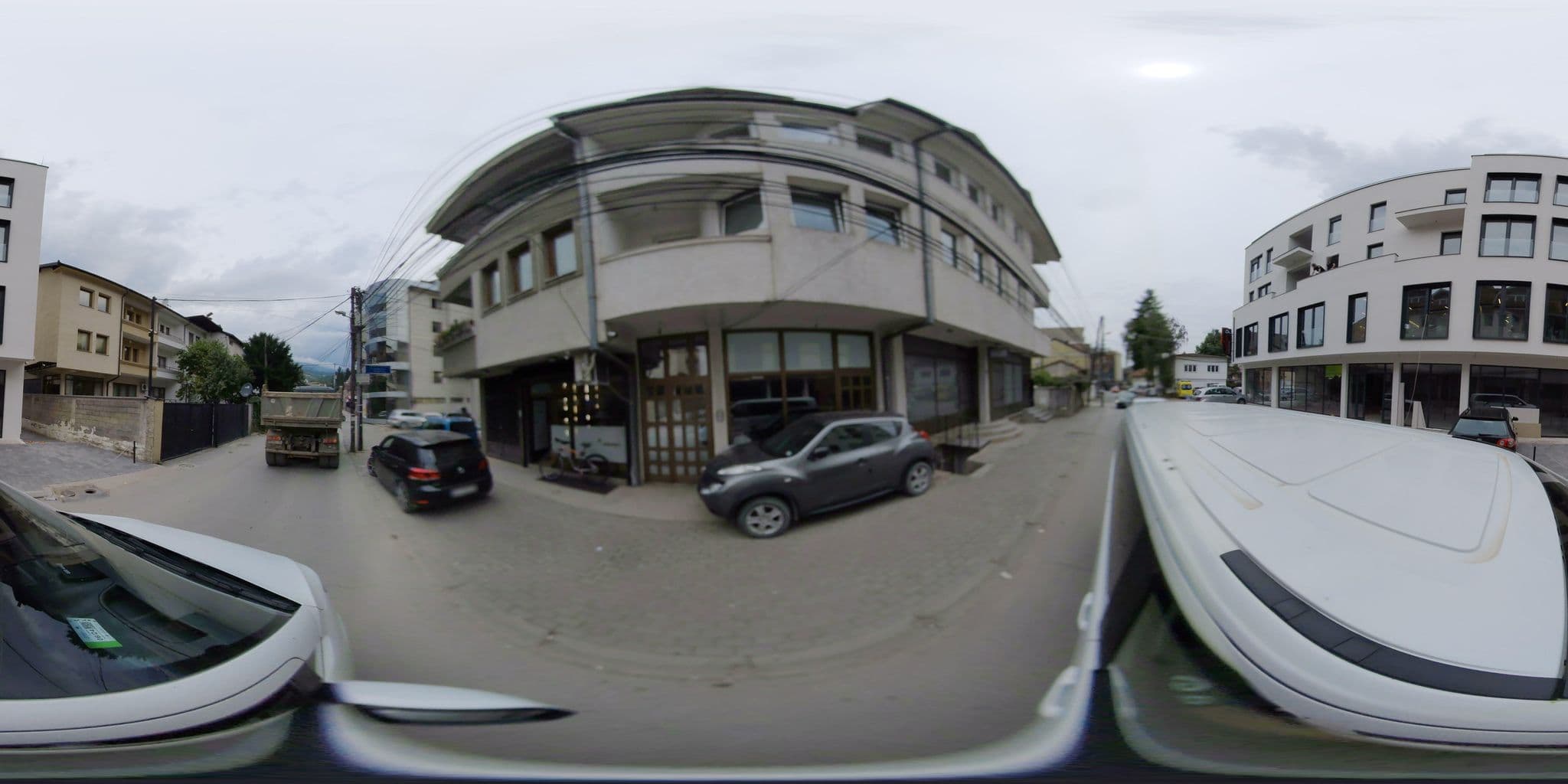 Street view near Safari Hostel, Pejë — © mapconcierge (CC BY-SA · Mapillary)