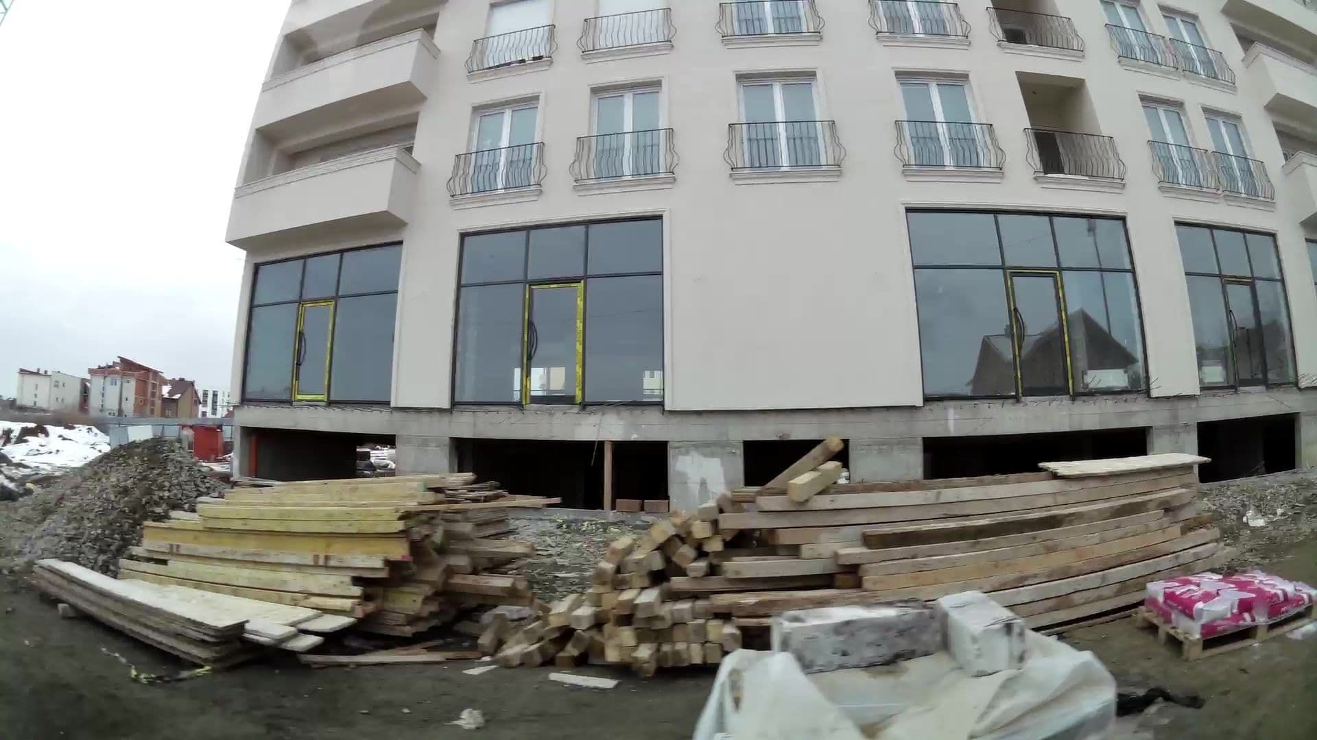 Street view near Kompleksi Arseko, Pristina