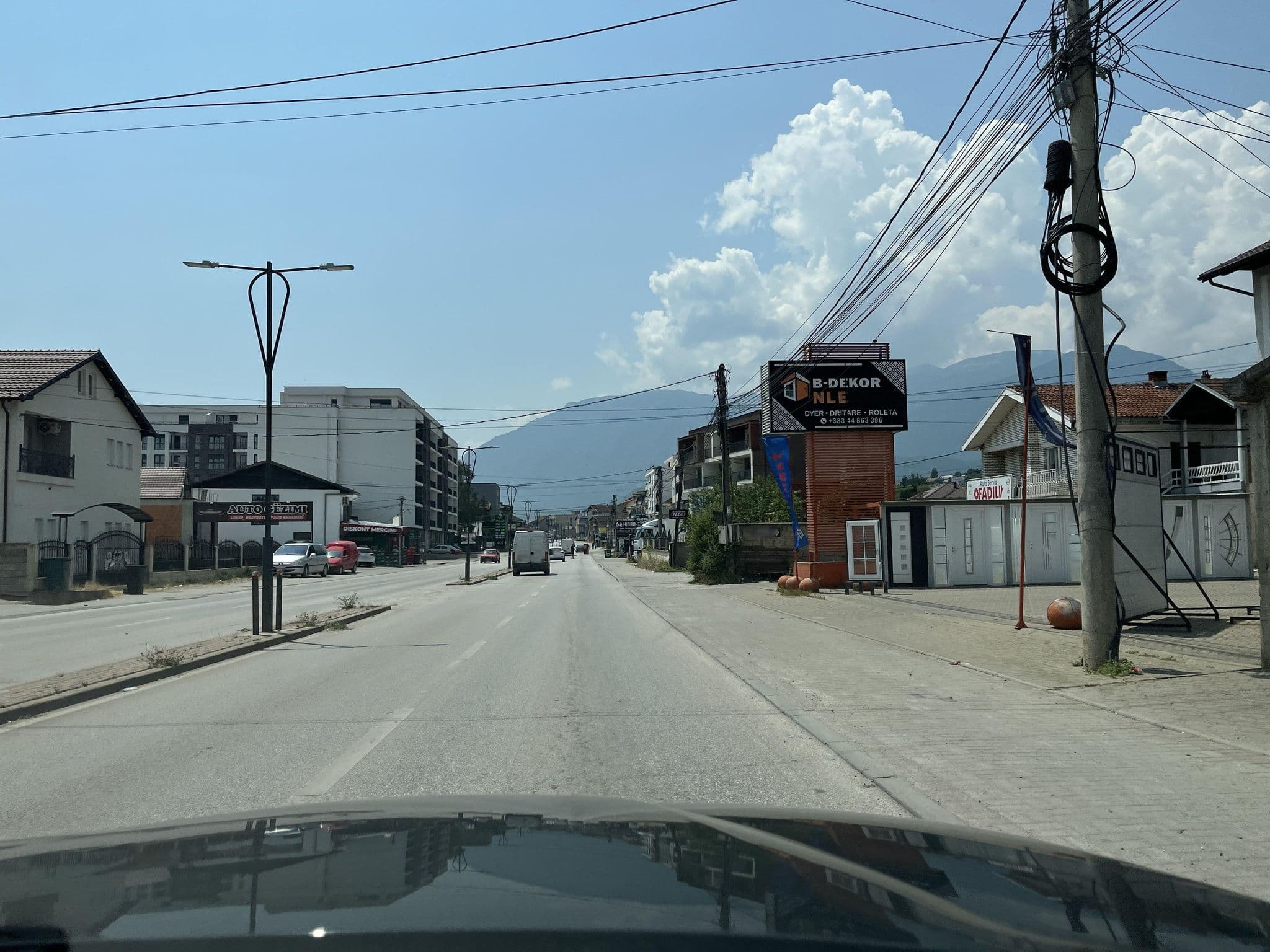 Street view near Jusaj Glob, Pejë — © skromalee (CC BY-SA · Mapillary)