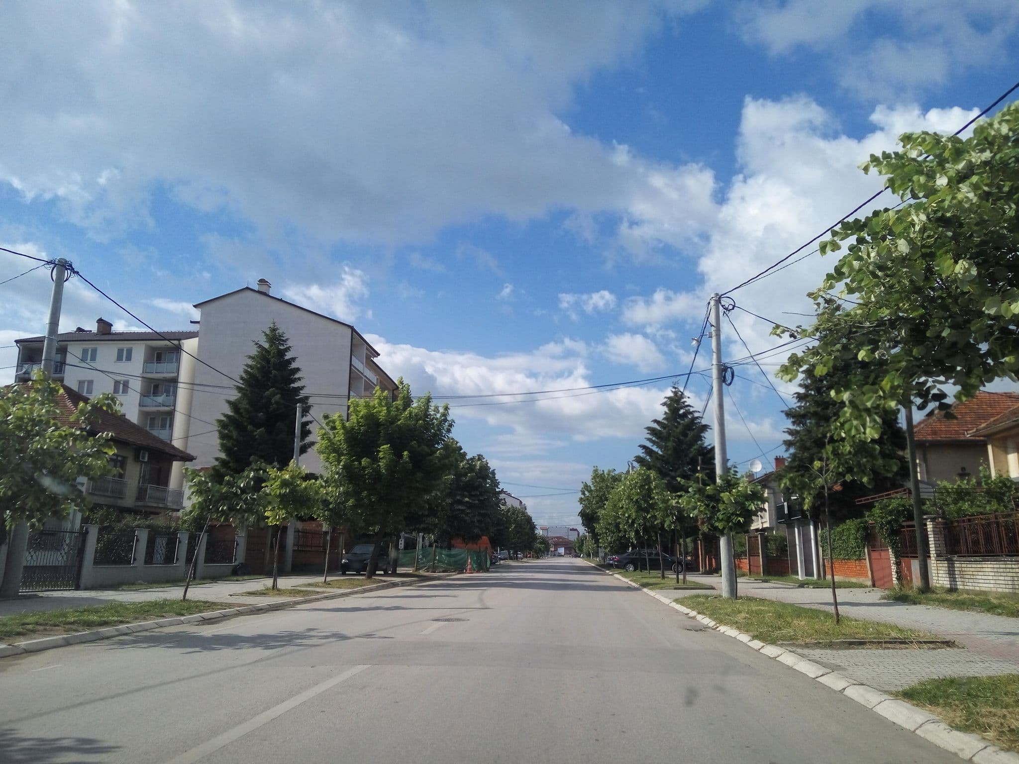 Street view near Ari, Gjakovë — © ardob11 (CC BY-SA · Mapillary)