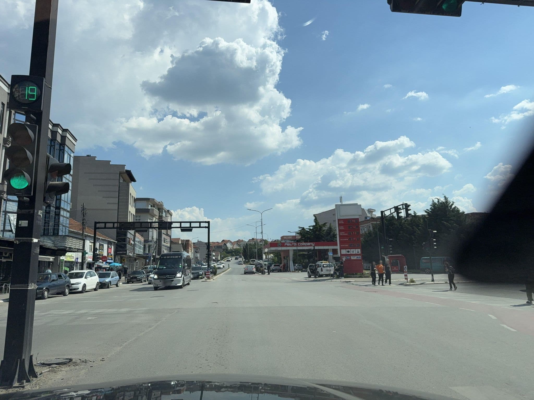 Street view near Motel Genti, Mitrovicë — © skromalee (CC BY-SA · Mapillary)