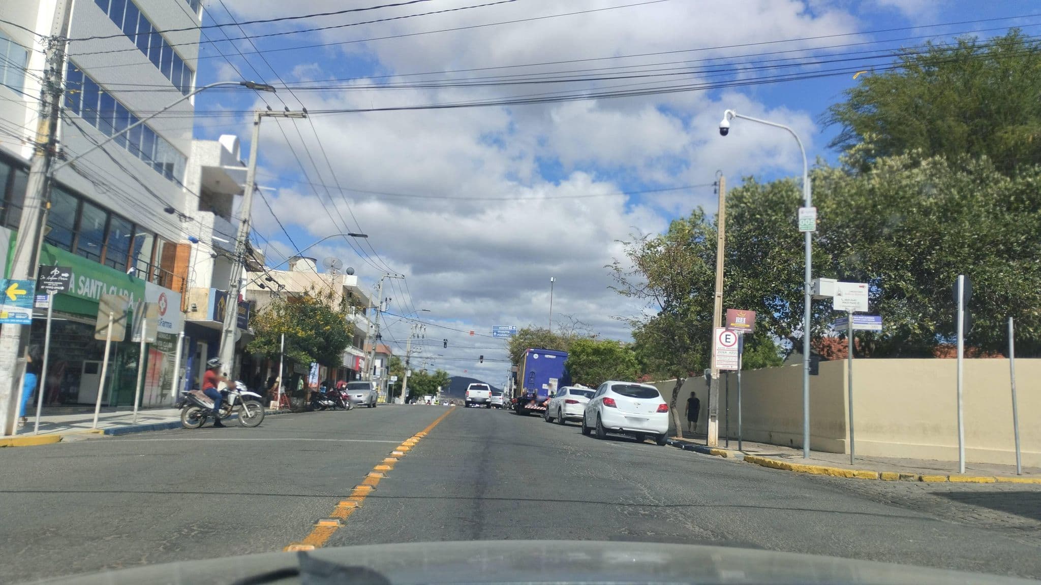 Street view near Ema Hotel, Serra Talhada — © Kaart_Local (CC BY-SA · Mapillary)