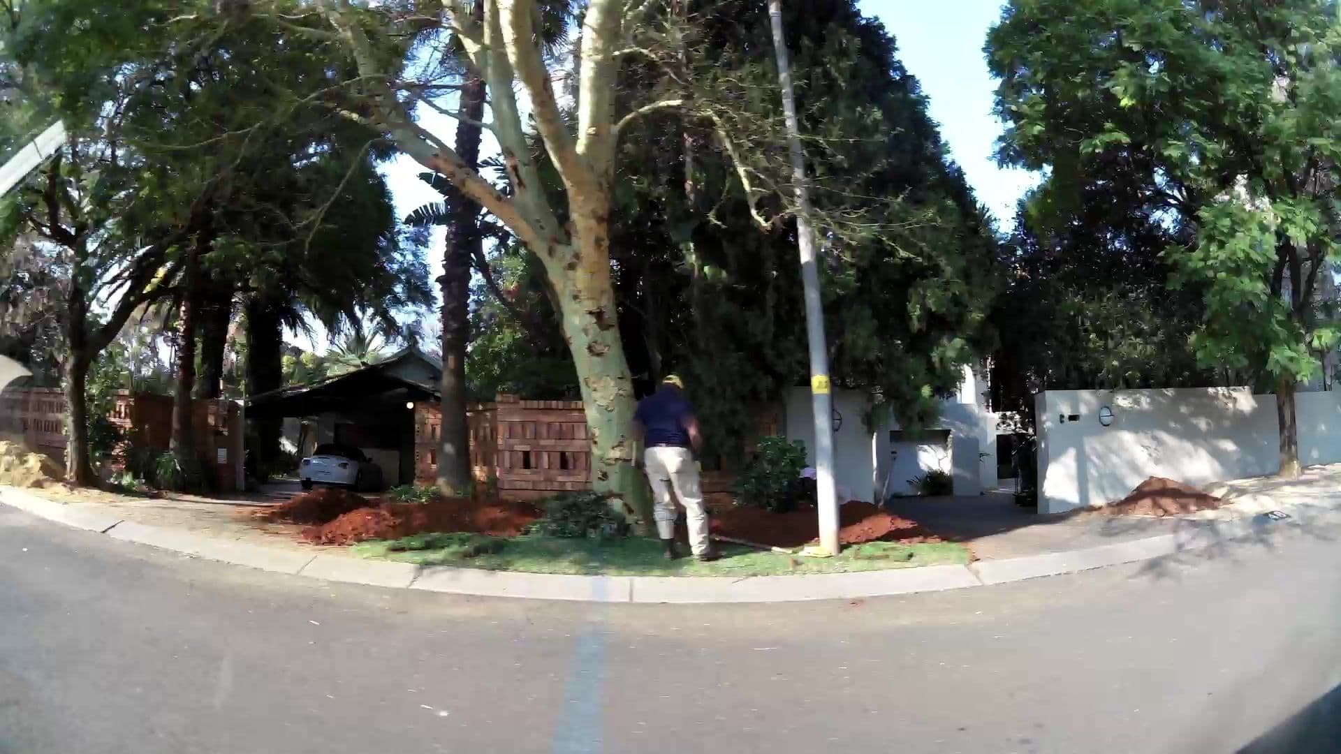 Street view near African Rock Hotel, Modderfontein — © kaartcam (CC BY-SA · Mapillary)