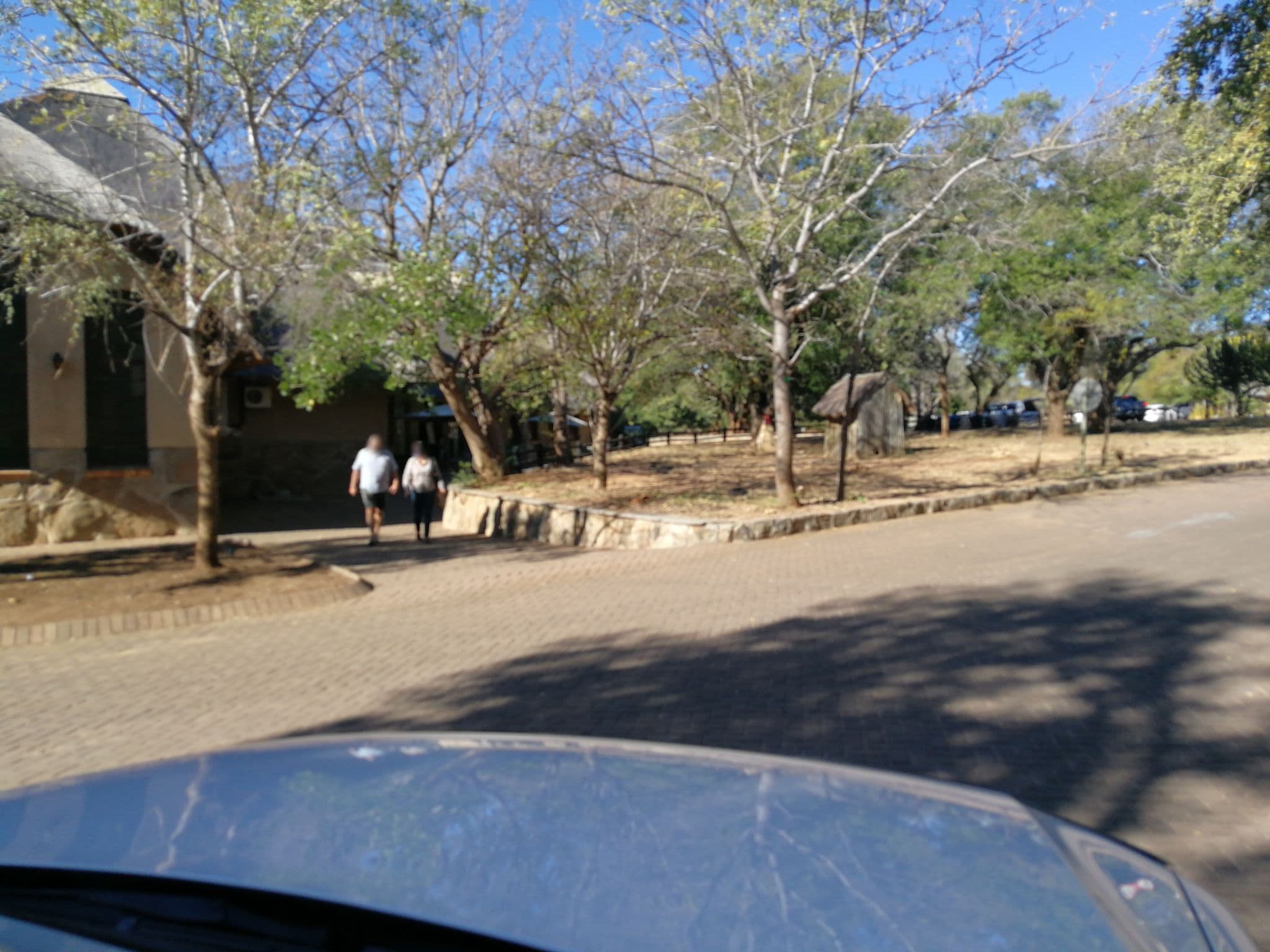 Street view near BE2 30, Hundzukani