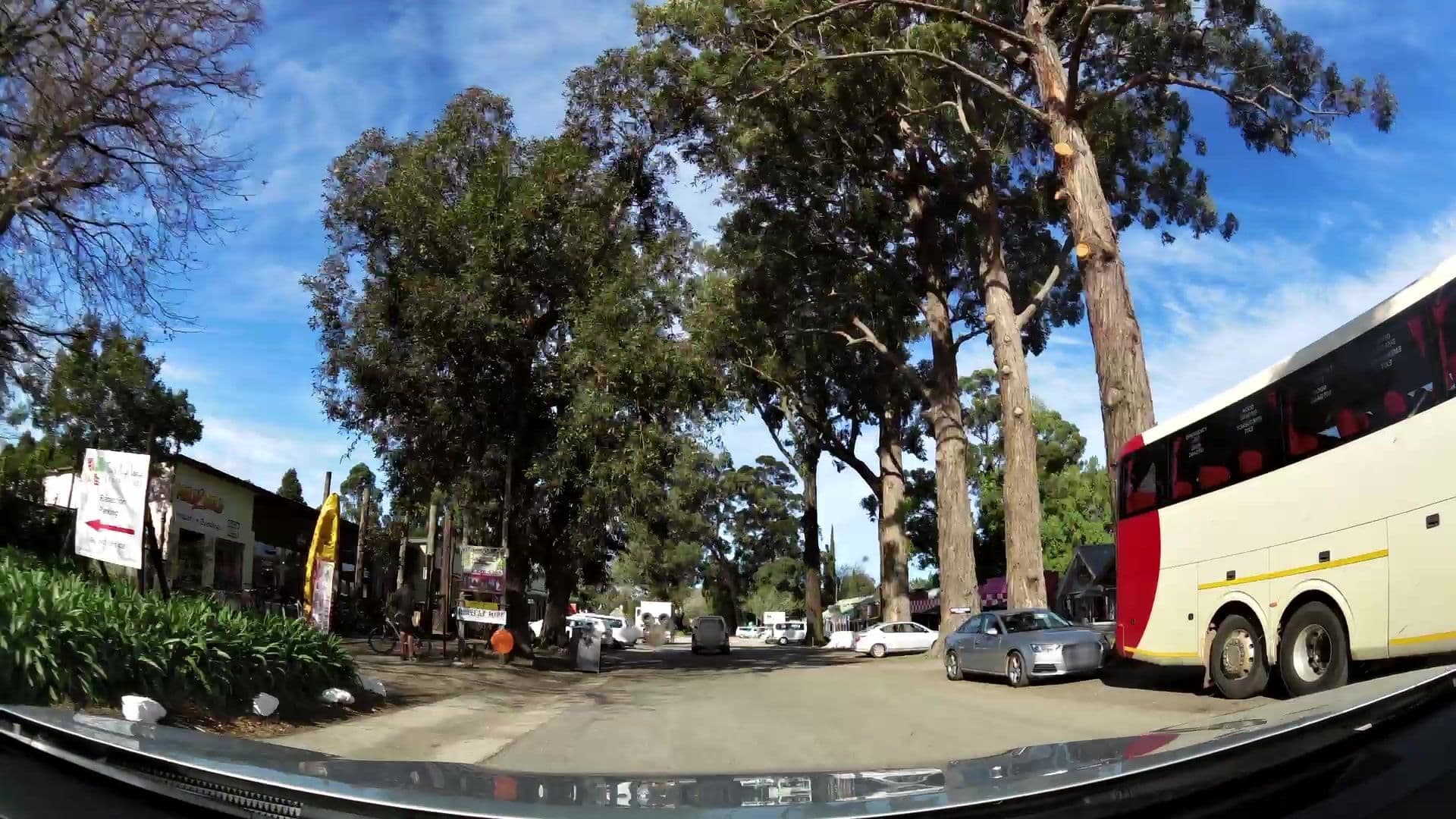 Street view near Tsitsikamma Village Inn, Stormsrivier — © kaartcam (CC BY-SA · Mapillary)