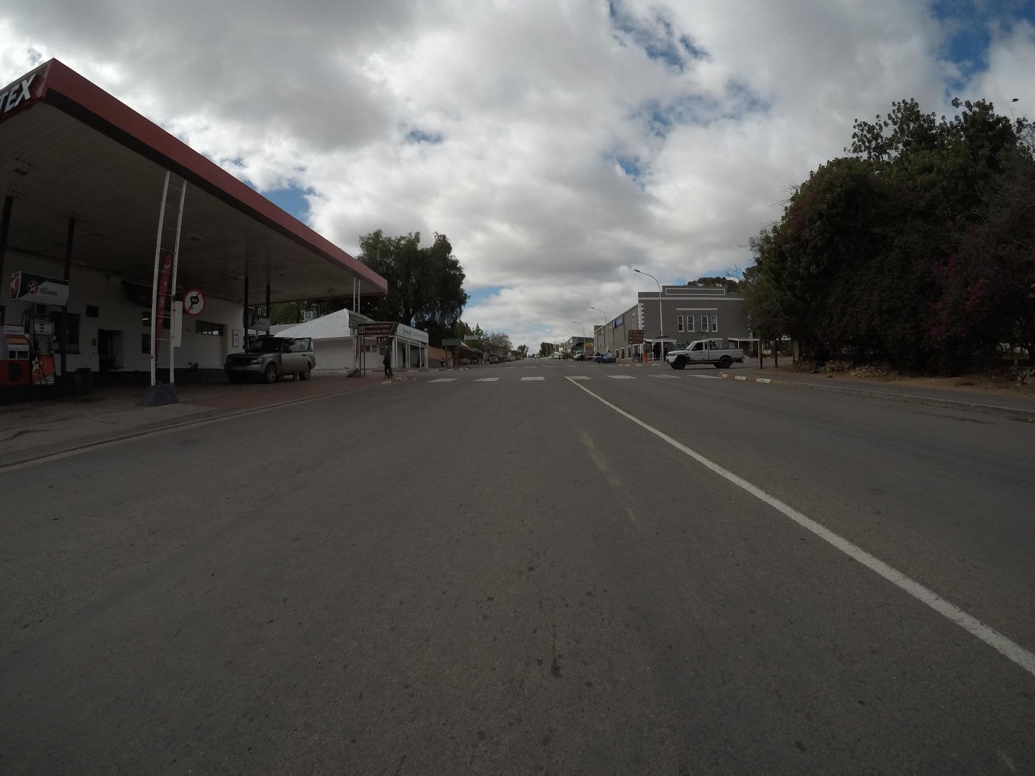 Street view near Die Dorpshuis, Calitzdorp — © bergie (CC BY-SA · Mapillary)