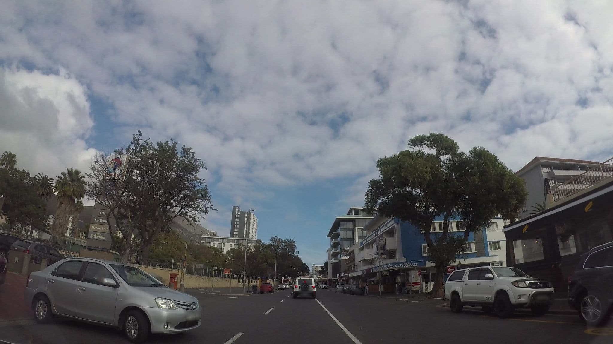 Street view near Sea Point Holiday Hotel, Cape Town — © kaart_3 (CC BY-SA · Mapillary)