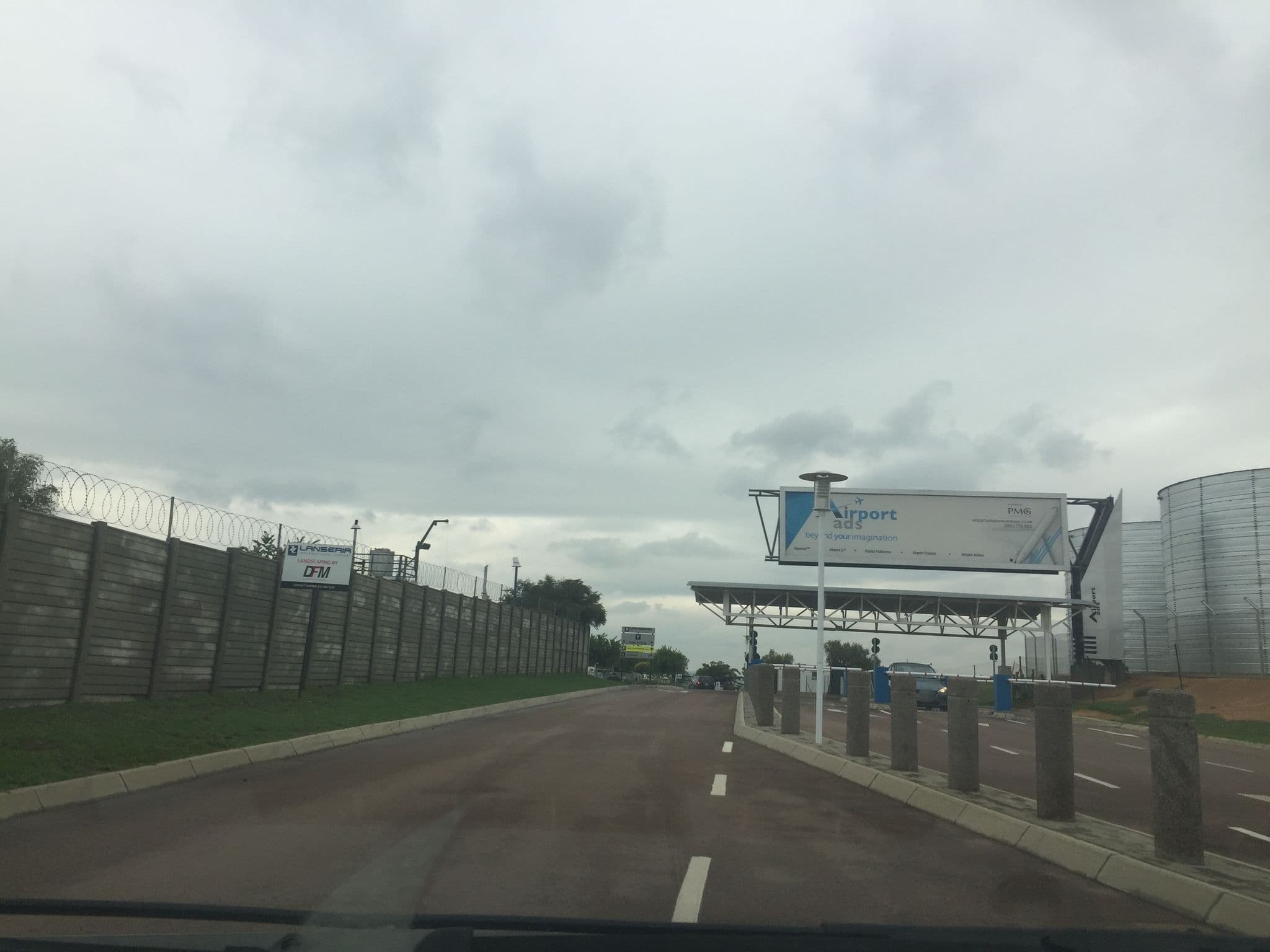 Street view near SleepOver Motels, Diepsloot — © kivaldo (CC BY-SA · Mapillary)