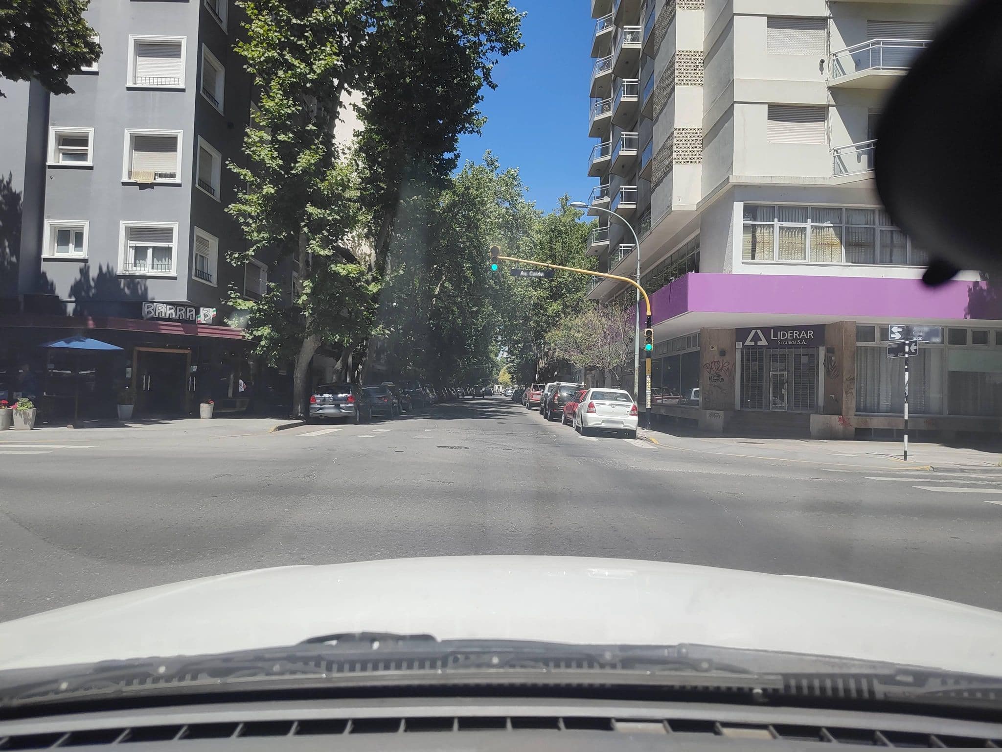 Street view near Torre Surrey II, Mar del Plata — © Kaart_Local (CC BY-SA · Mapillary)