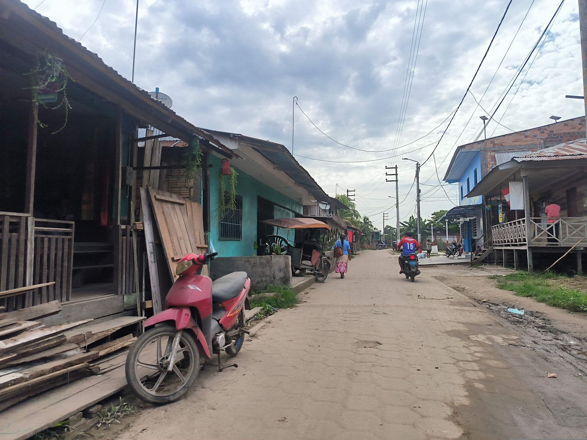 Street view near Zafira, Tabatinga — © johnarupire (CC BY-SA · Mapillary)