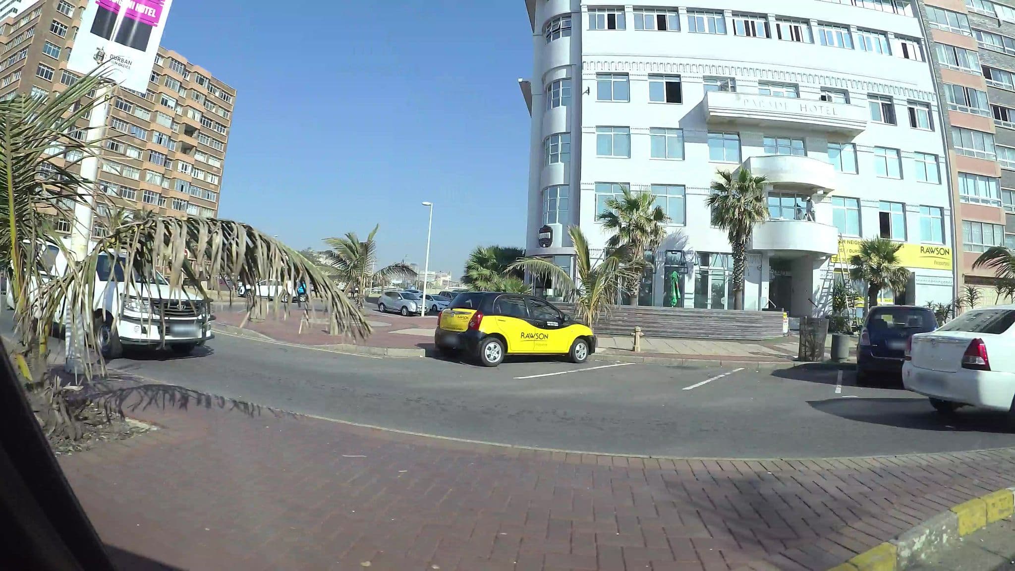 Street view near Parade Hotel, Durban — © kaart_3 (CC BY-SA · Mapillary)