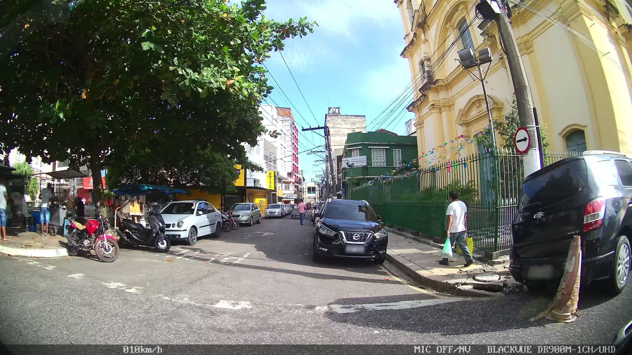 Street view near Andrade Docas, Belém — © kaart_2 (CC BY-SA · Mapillary)