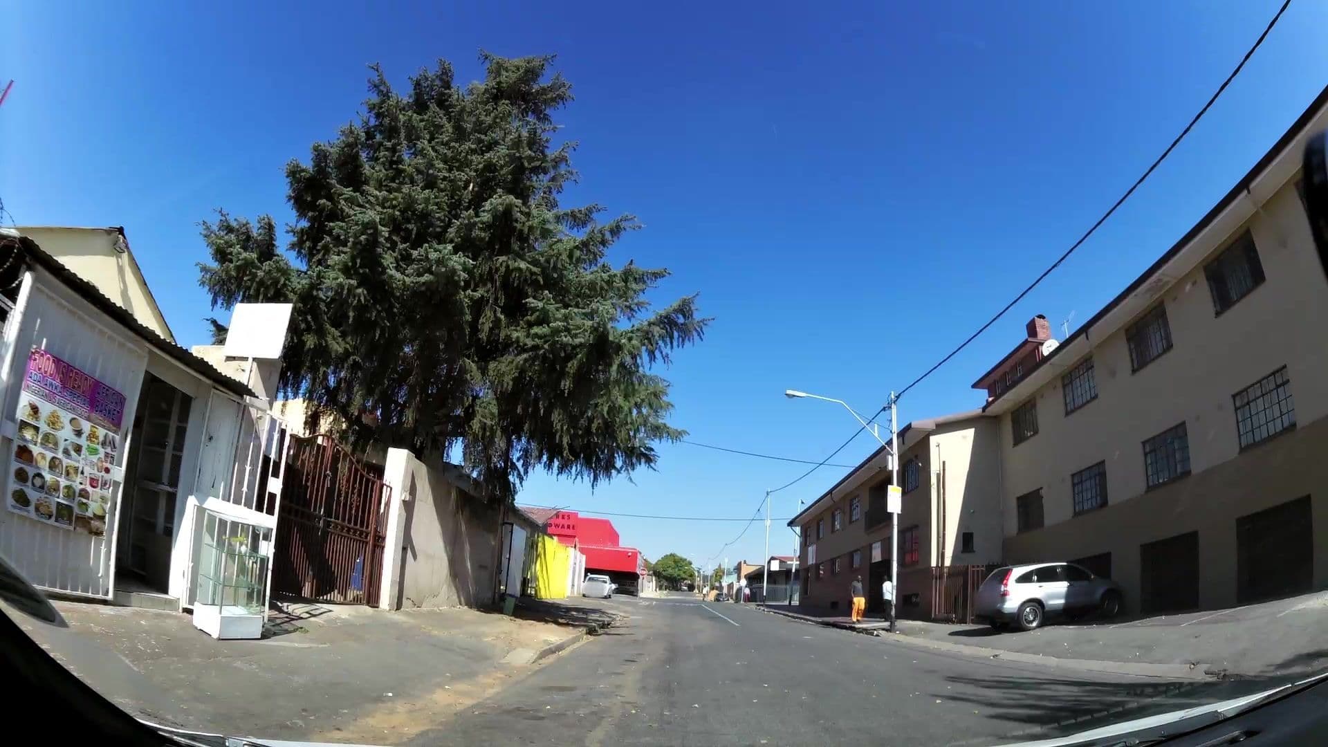 Street view near Regents Park Hotel, Johannesburg — © kaartcam (CC BY-SA · Mapillary)