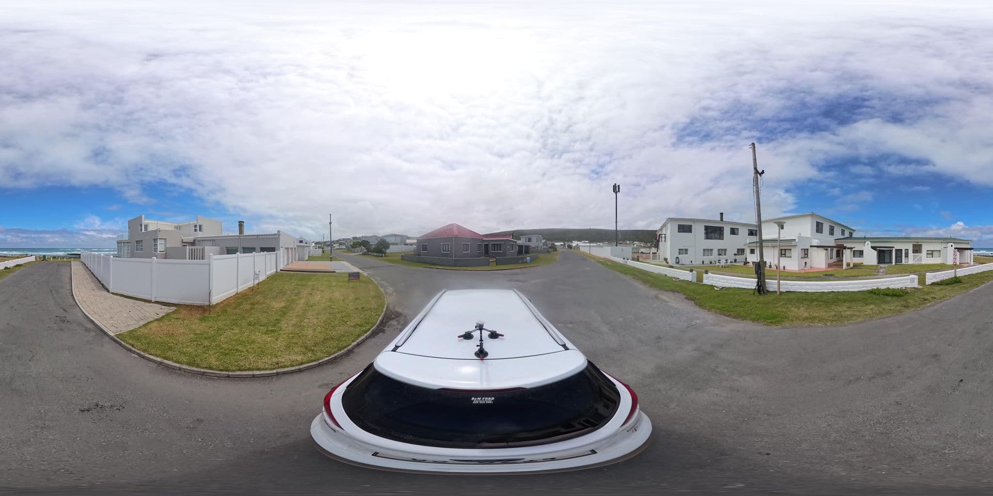 Street view near Stormsee Woonstelle, Struisbaai — © abrahamthe (CC BY-SA · Mapillary)