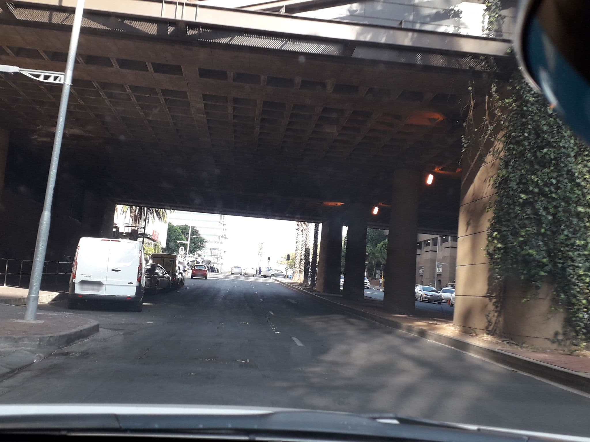 Street view near DAVINCI Hotel and Suites, Alexandra — © lenah (CC BY-SA · Mapillary)