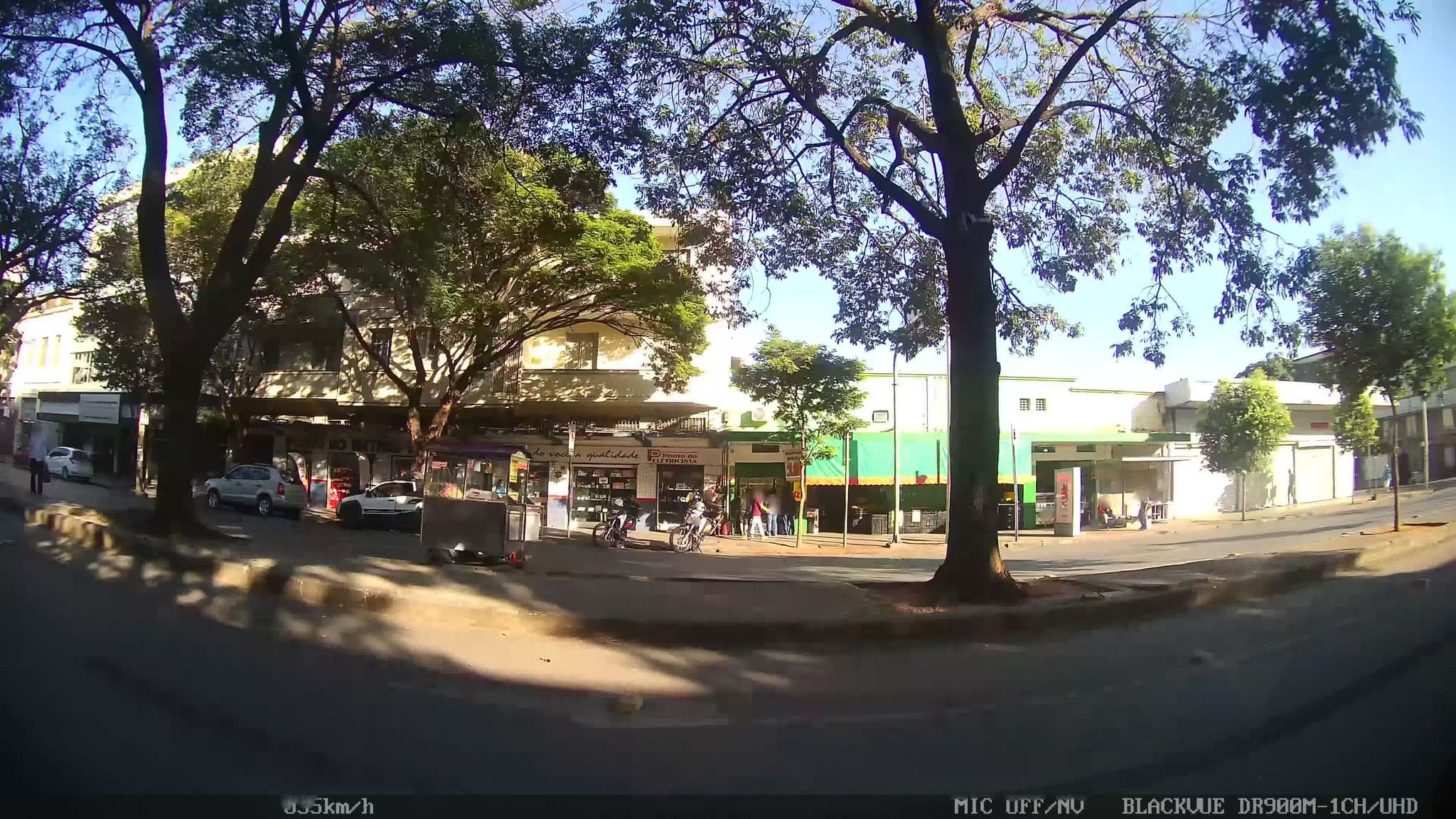 Street view near Hostel Mineirinho, Belo Horizonte — © kaart_2 (CC BY-SA · Mapillary)