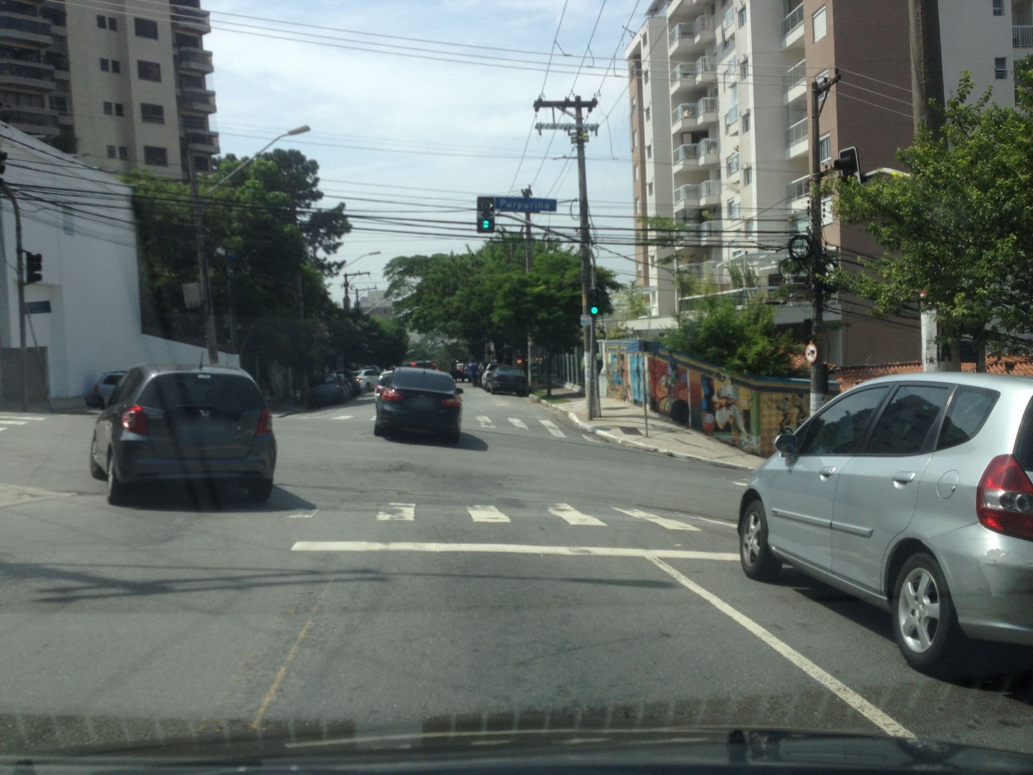 Street view near Morada City Hostel, Pinheiros — © jglacerda (CC BY-SA · Mapillary)