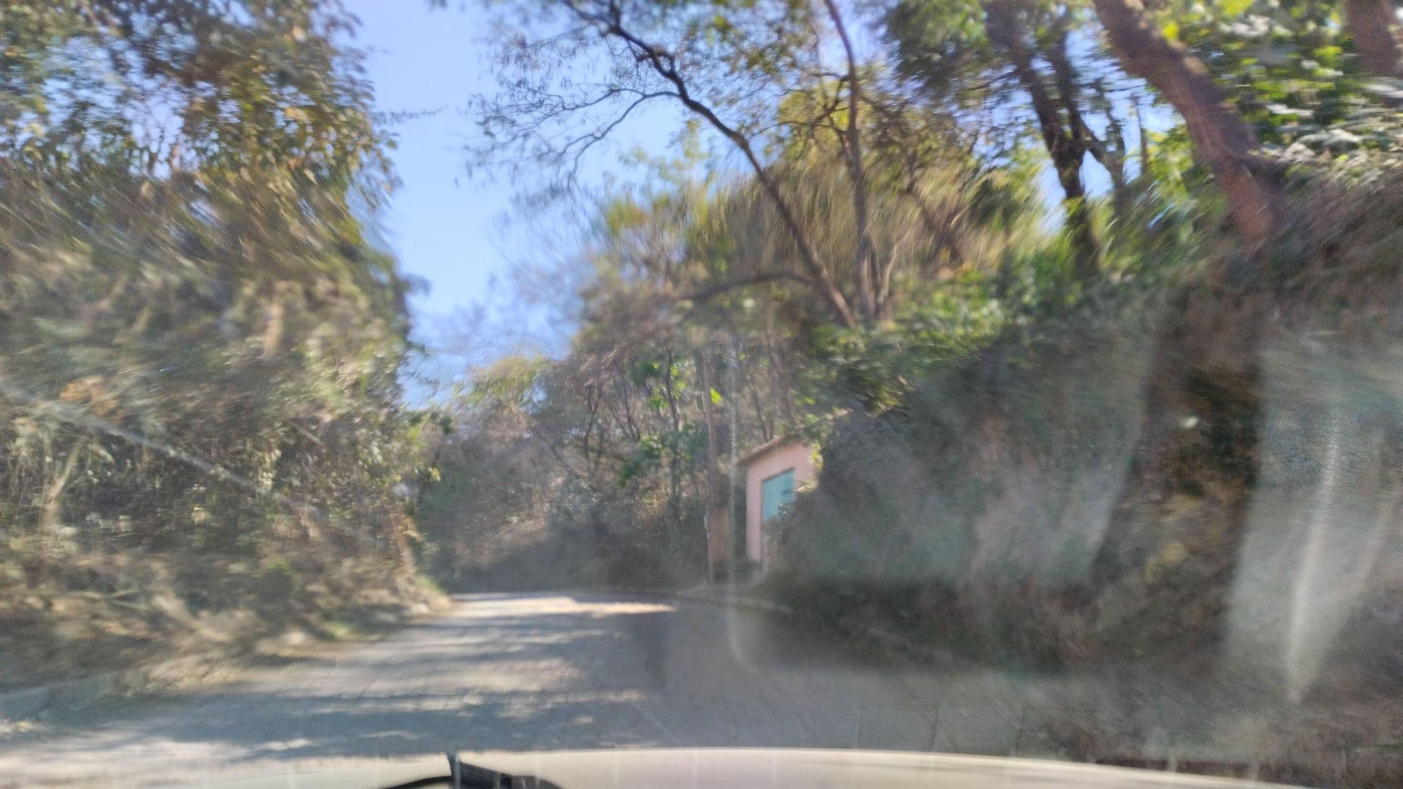 Street view near Pousada, Palmeiras — © Kaart_Local (CC BY-SA · Mapillary)