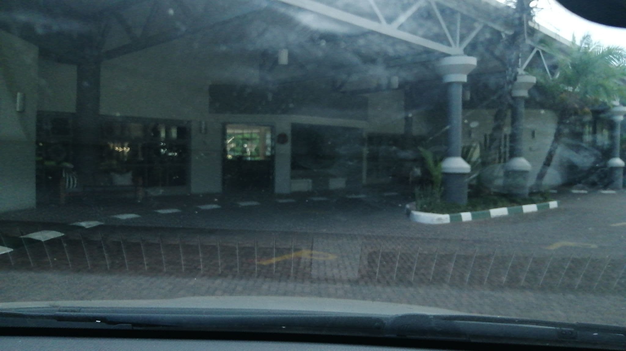 Street view near Cresta Lodge, Harare — © sadombaj (CC BY-SA · Mapillary)