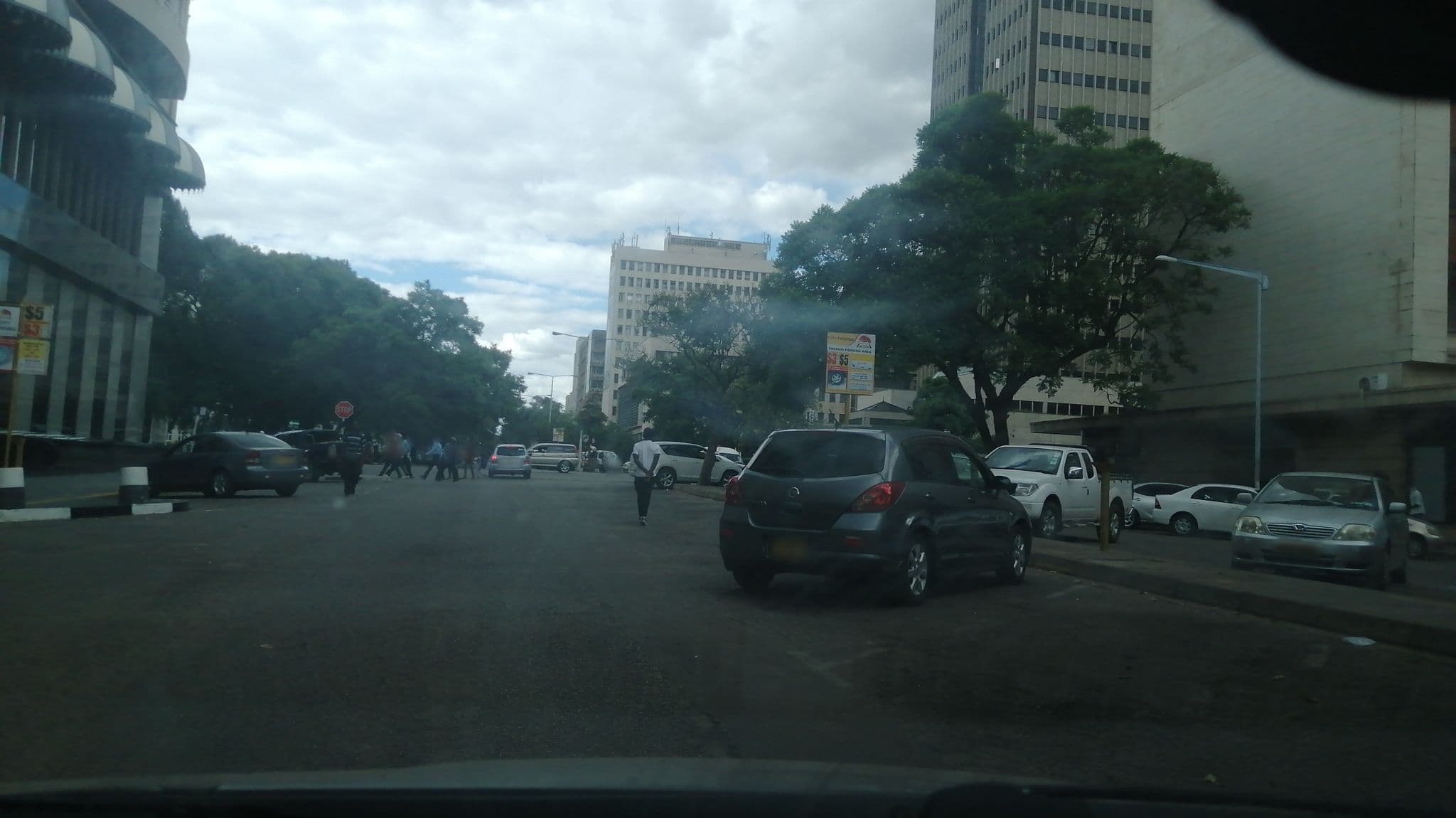 Street view near Hyatt Regency Harare The Meikles, Harare — © sadombaj (CC BY-SA · Mapillary)