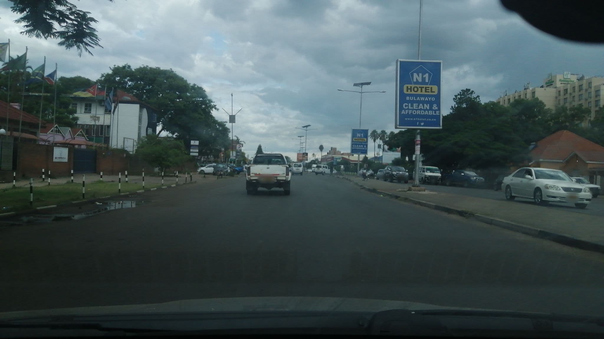 Street view near N1 Hotel, Harare — © sadombaj (CC BY-SA · Mapillary)