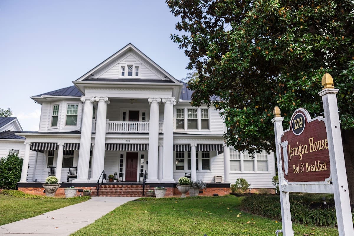 Jernigan House Bed & Breakfast, Hotel in Ahoskie