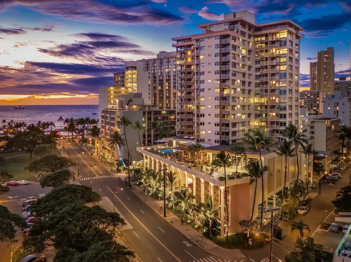 Queen Kapiʻolani Hotel Waikīkī Beach, Hotel in Diamond Head / Kapahulu / Saint Louis Heights