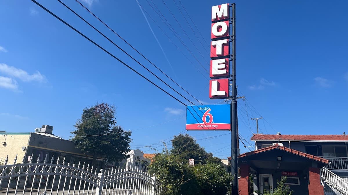 Studio 6 Oakland, CA – San Francisco Berkeley Area, Motel in Piedmont