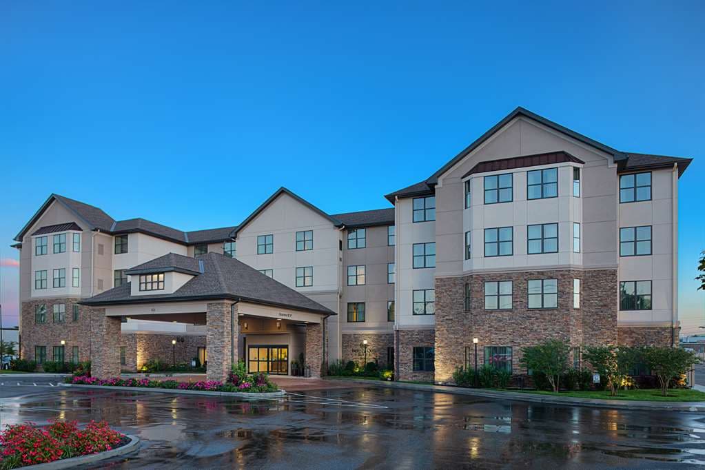Homewood Suites by Hilton Carle Place - Garden City, NY, Aparthotel in Carle Place