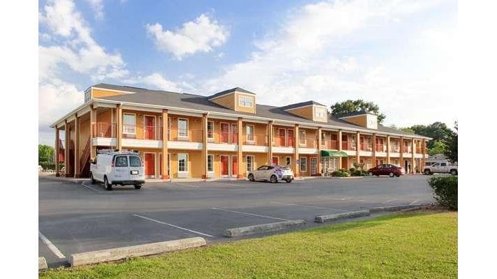 Quality Inn Albertville US 431, Hotel in Albertville