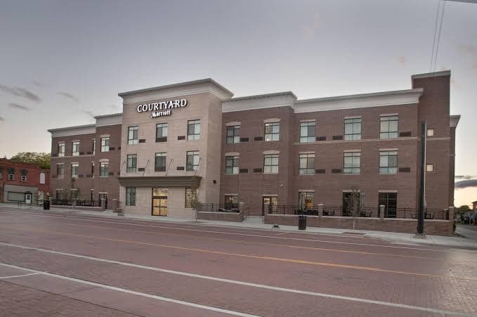Courtyard by Marriott Albion, Hotel in Albion