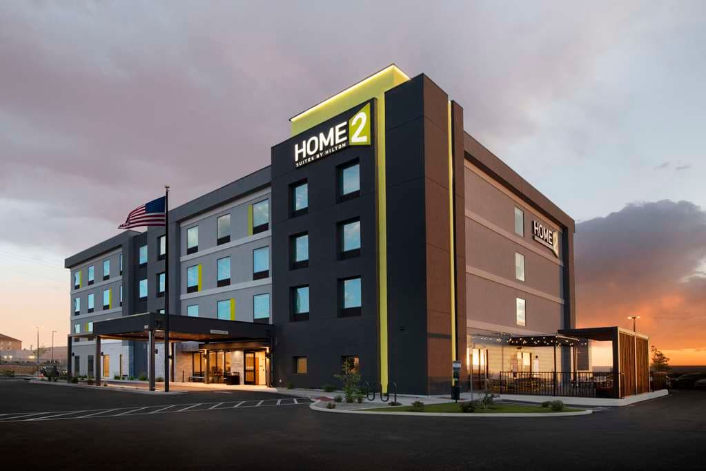 Home2 Suites by Hilton Albuquerque Airport, Hotel in Albuquerque