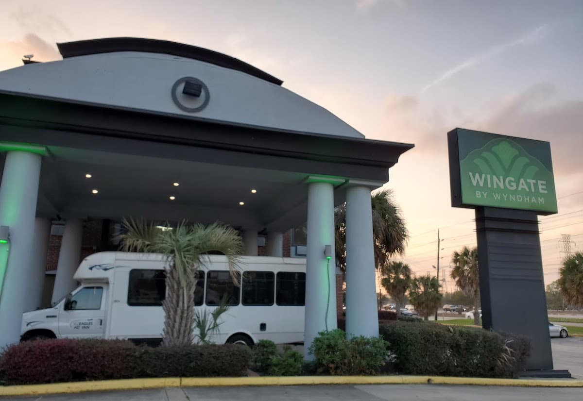 Eagles Crew Hotels at Wingate Hotel - IAH, Hotel in Aldine