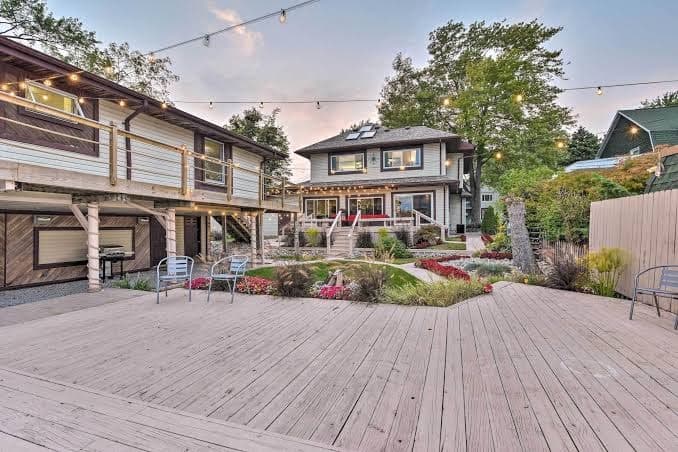 Spacious Algonac Home w/ St Clair River Views, Hotel in Algonac