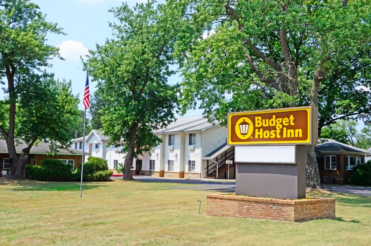 Budget Host Inn, Hotel in Allegan