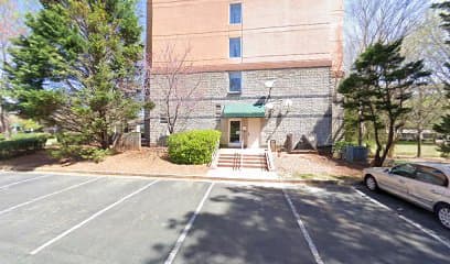 4025 Windward Plaza, Alpharetta, GA, 30005, Hotel in Alpharetta