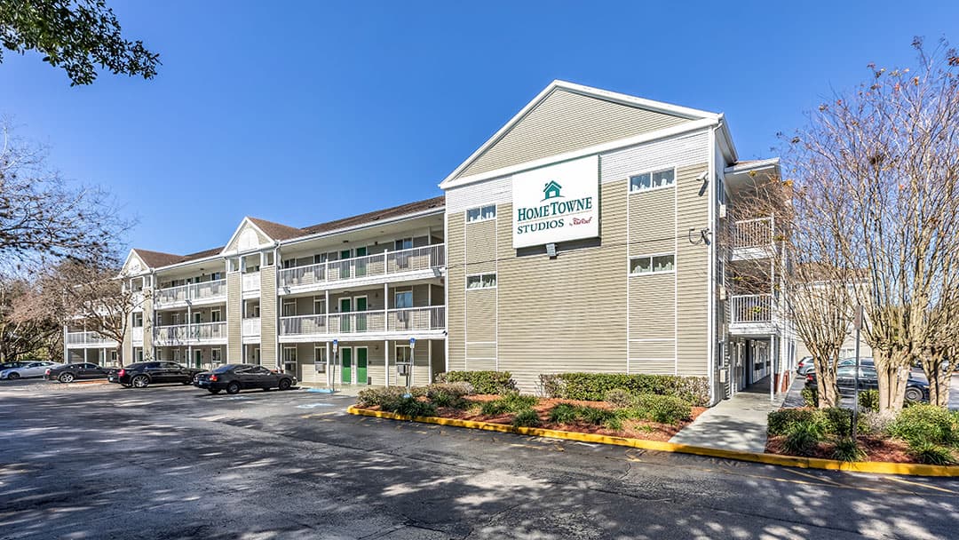 HomeTowne Studios Orlando - Casselberry, Hotel in Fern Park