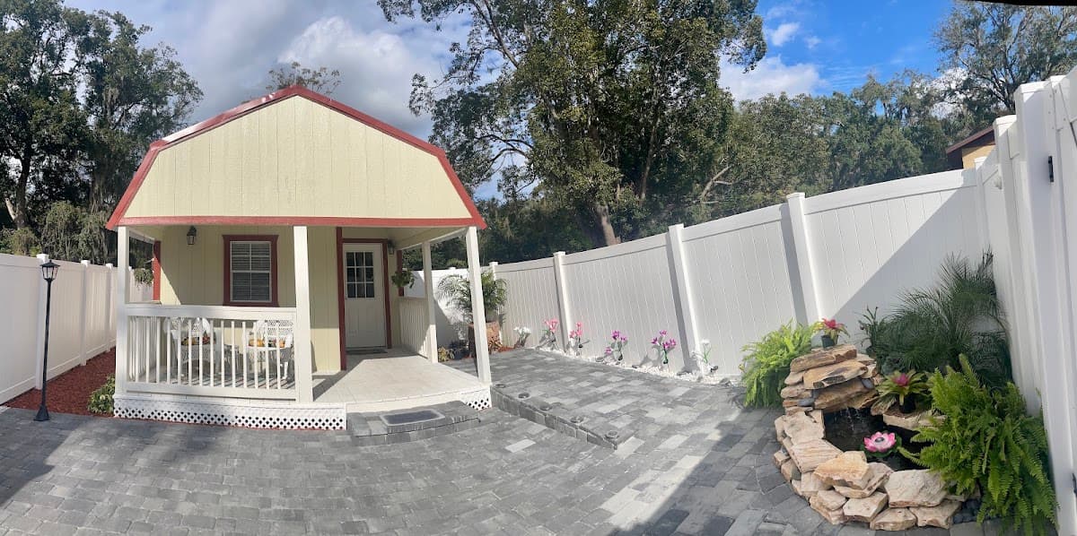 The Tiny Cottage in The Springs, Bed & Breakfast in Altamonte Springs