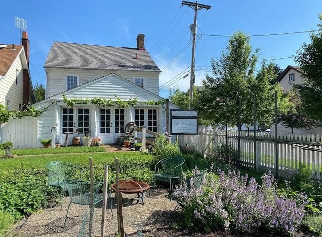 Heslet House B&B, Bed & Breakfast in Economy