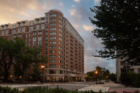 Courtyard by Marriott Washington Capitol Hill/Navy Yard, Hotel in Capitol Riverfront
