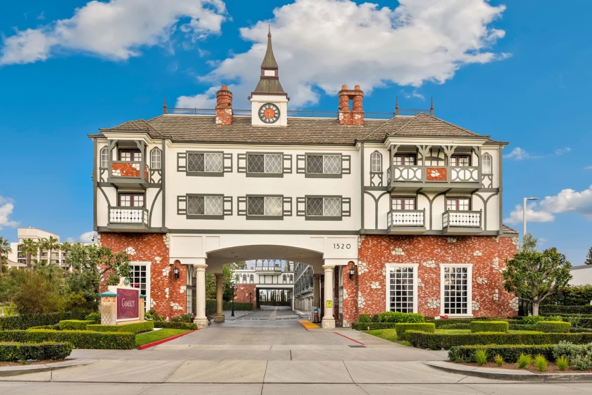Camelot Inn & Suites, Hotel in Anaheim