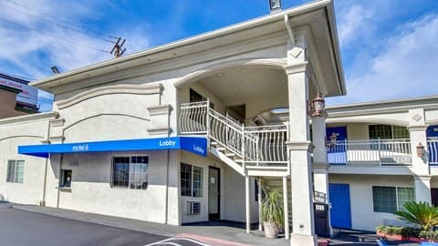 Motel 6 Garden Grove, CA, Hotel in Garden Grove