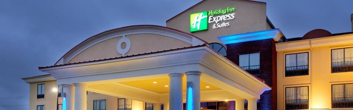 Holiday Inn Express & Suites Andalusia by IHG, Hotel in Andalusia