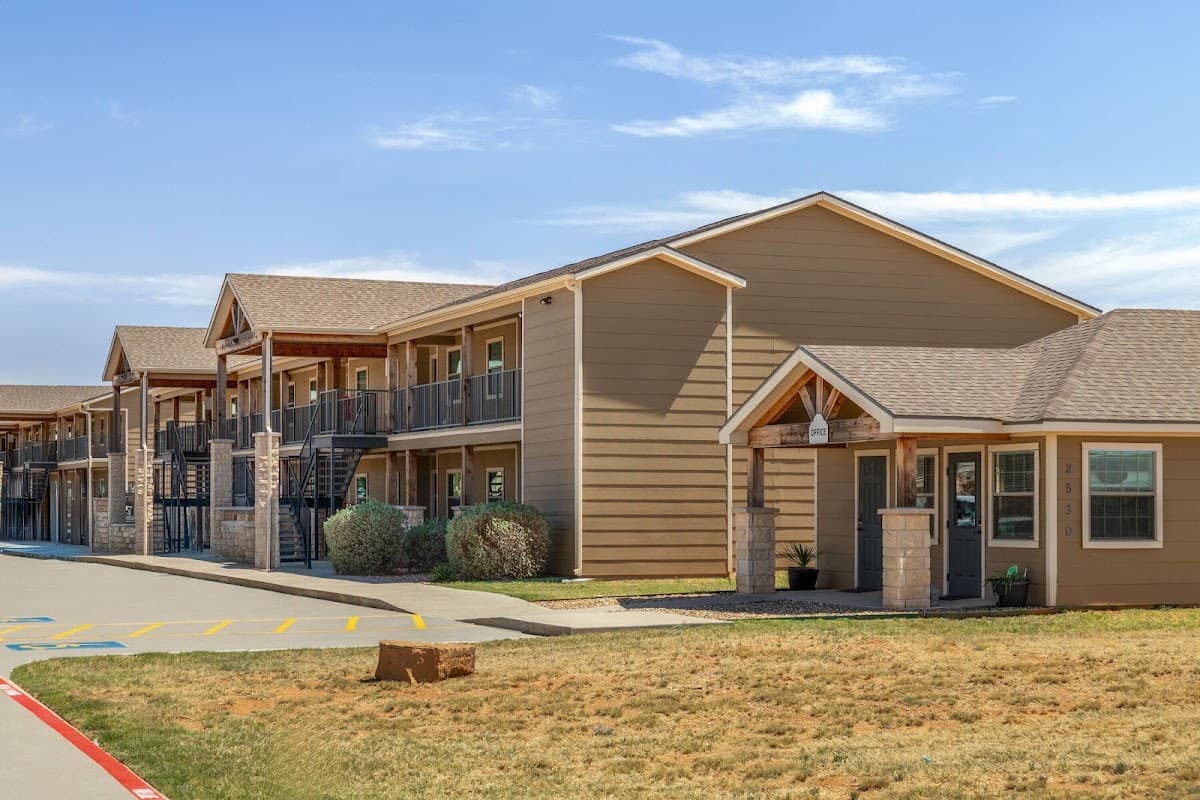 Eagle's Den Suites Andrews a Travelodge by Wyndham, Hotel in Andrews