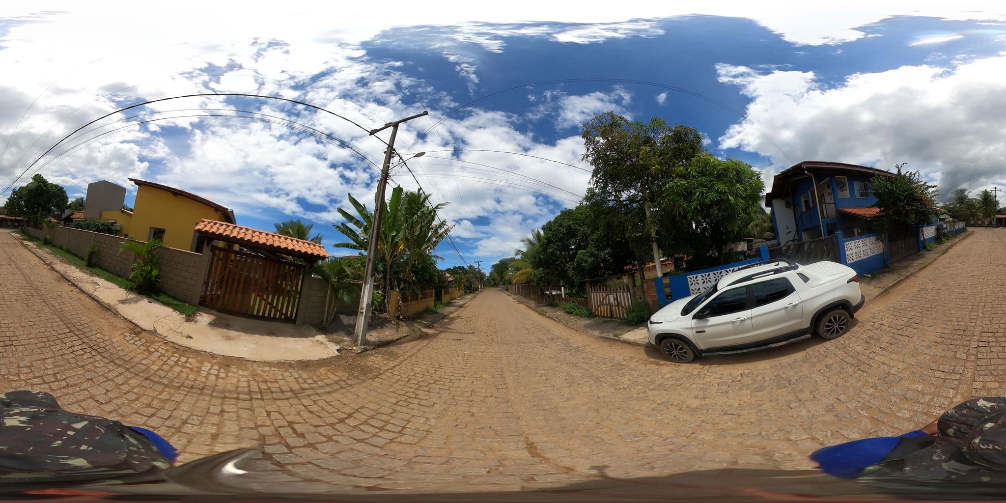 Street view near Pousada Maresia do Sargi, Itacaré — © mauriciomensura (CC BY-SA · Mapillary)