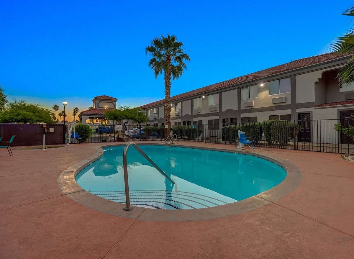 Americas Best Value Inn Apache Junction, Hotel in Apache Junction