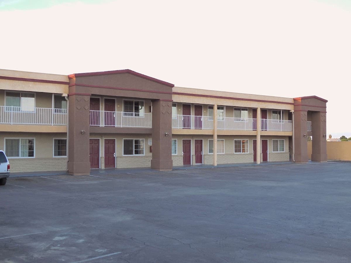 Americas Best Value Inn Hanford, Hotel in Hanford