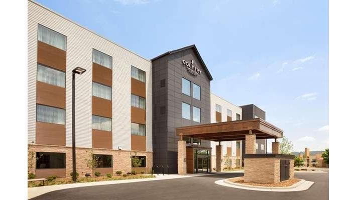 Country Inn & Suites by Radisson Asheville River Arts District, Hotel in Asheville