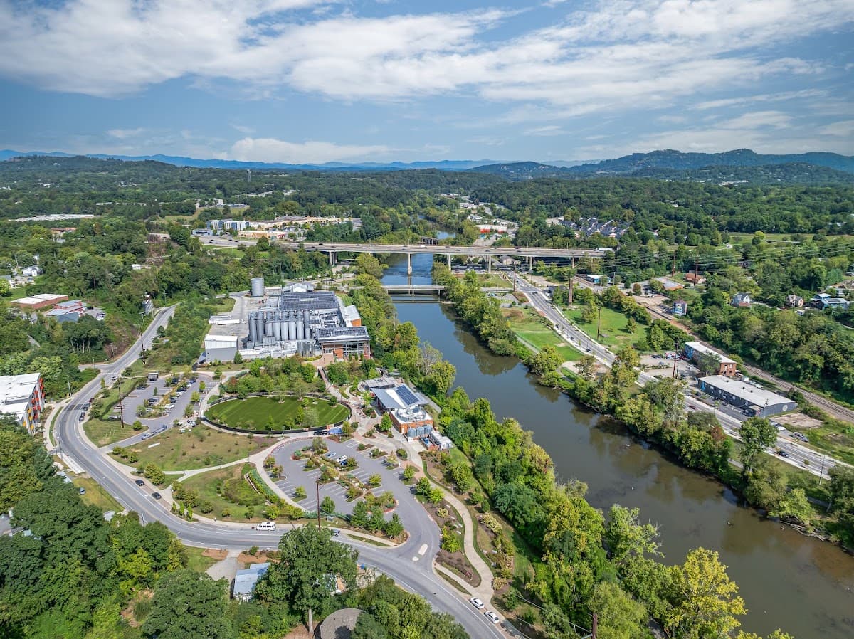 River Row Suites, Hotel in Asheville