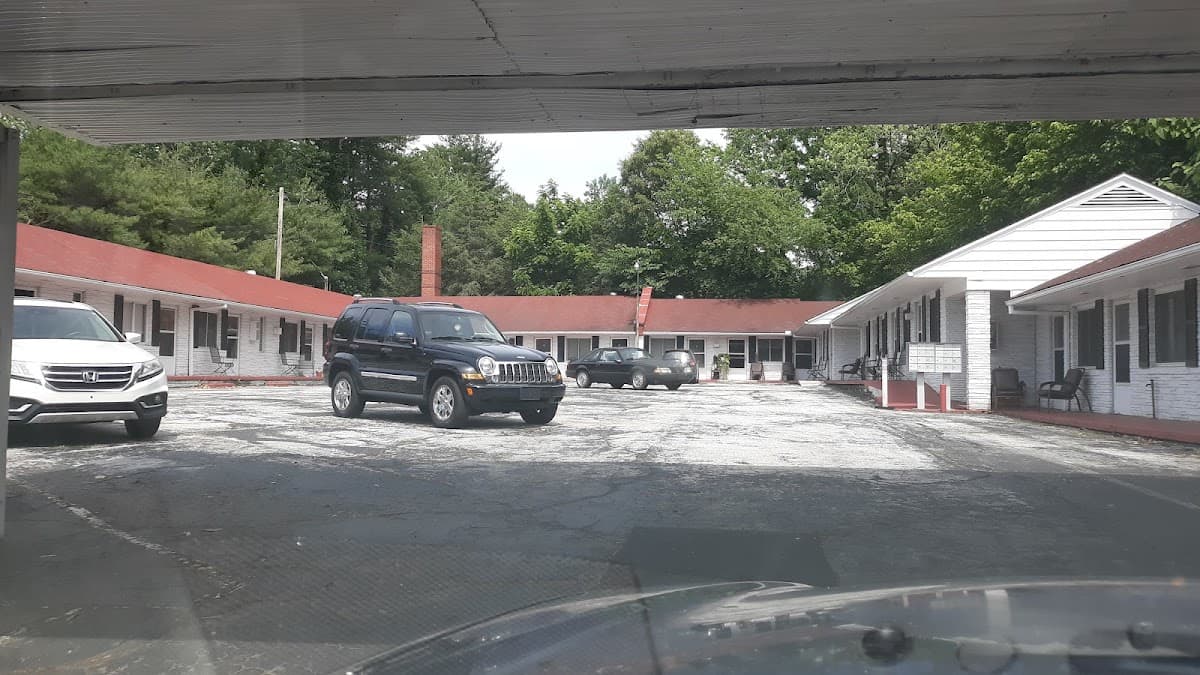 American Court, Motel in Asheville